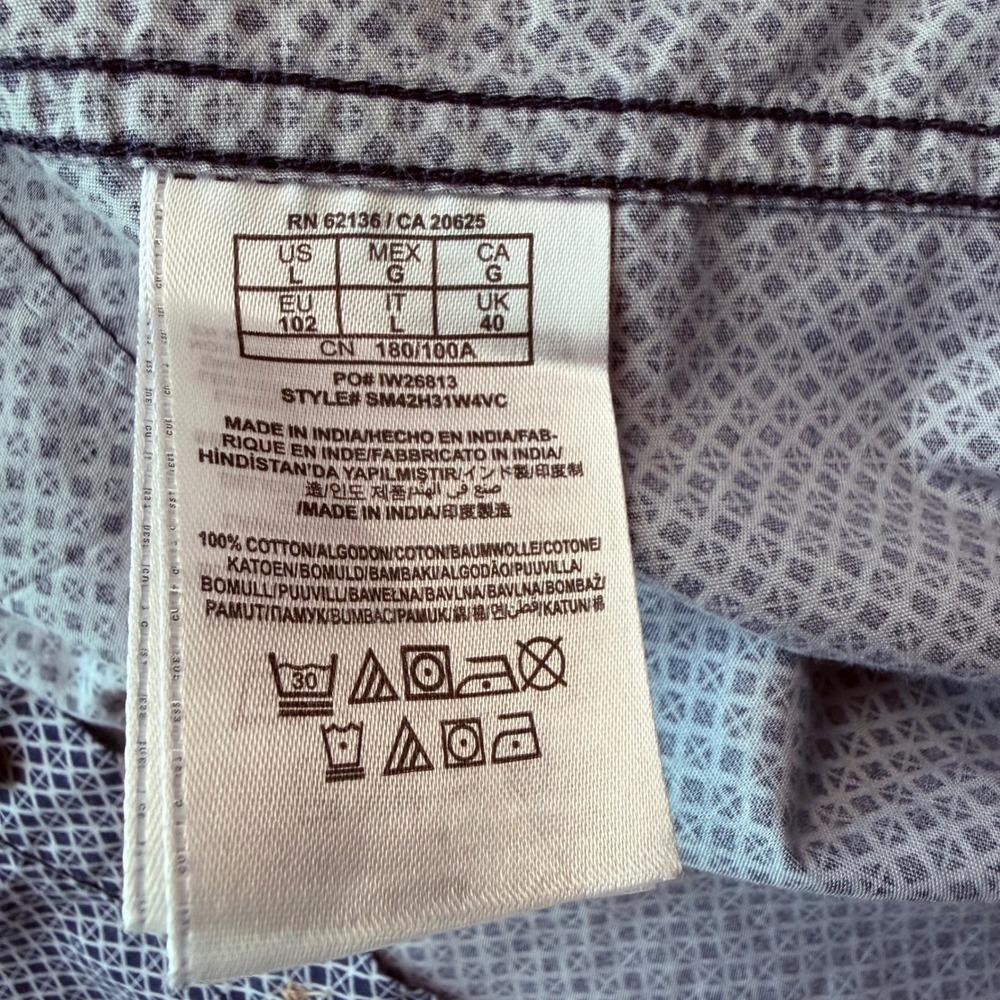 Guess Mens Short Sleeve Button Down Shirt Blue Geometric Ombre SM42H31W4VC L - Picture 5 of 8